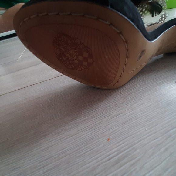 One of kind sandals - Picture 8 of 9